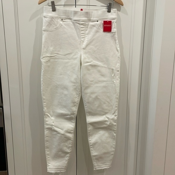 Spanx White Denim Pants—BEAUTIFUL!!Pockets—New with Tags—Size Large